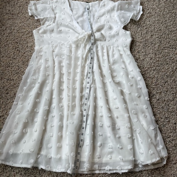 Women’s White Pom Tie Babydoll Peasant Dress Large - Picture 5 of 6